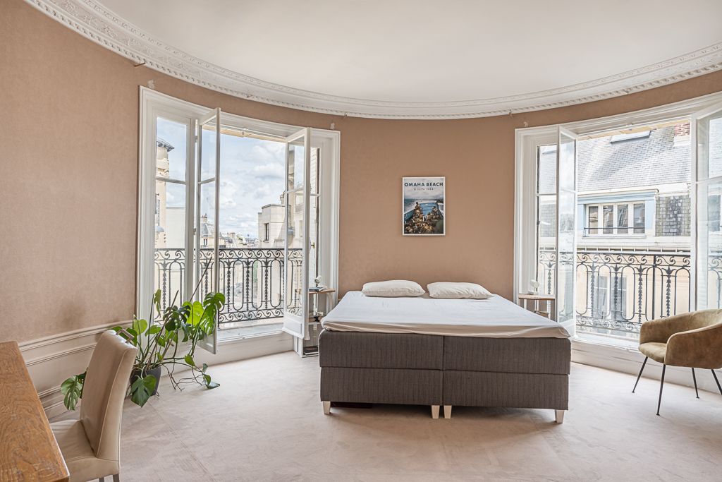 appartement 5 pièces en vente à Paris (75008)